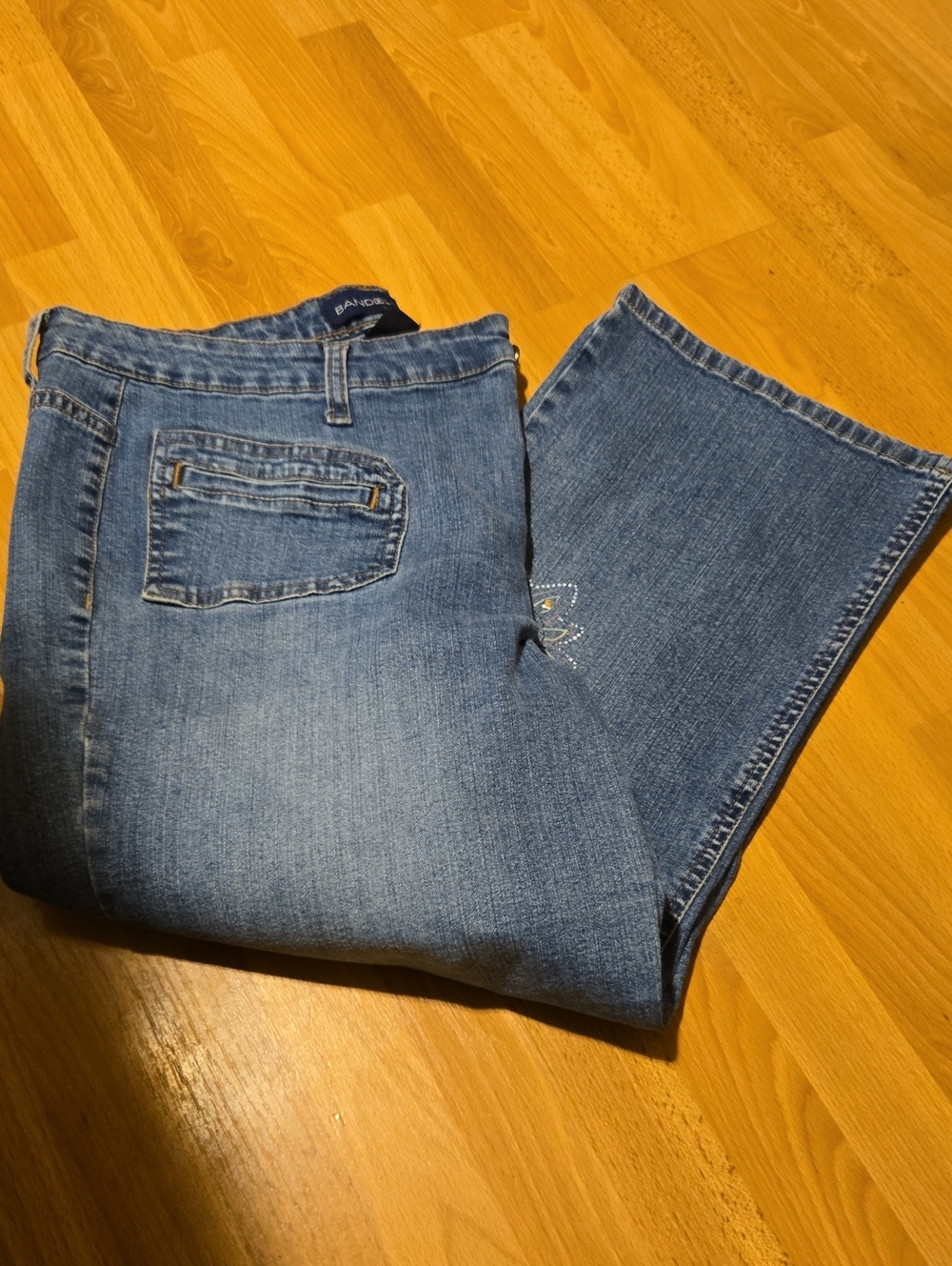 Womens Jean Capri
